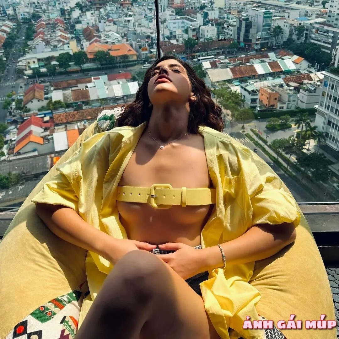 Andrea Aybar trong bộ ảnh đời thường