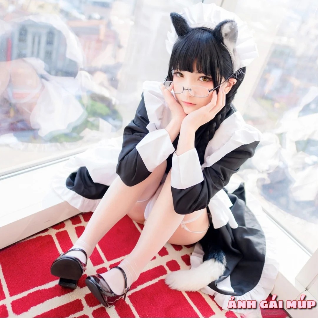 Ảnh cosplay hầu gái với yếu tố thẩm mỹ