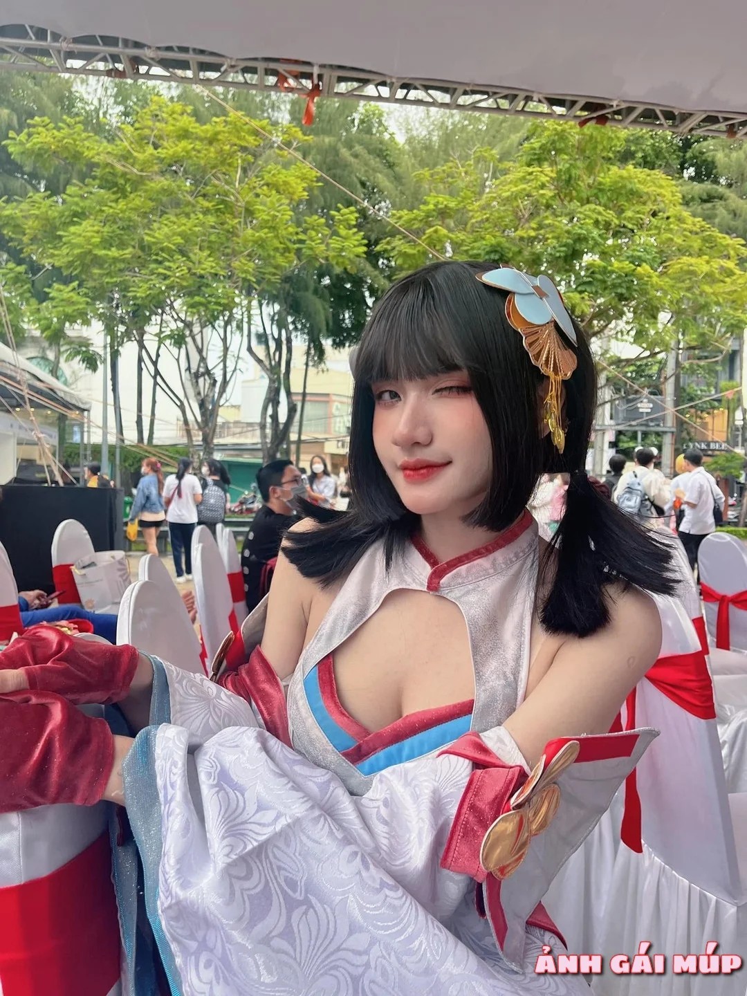 Ảnh cosplay nhân vật game hiện đại