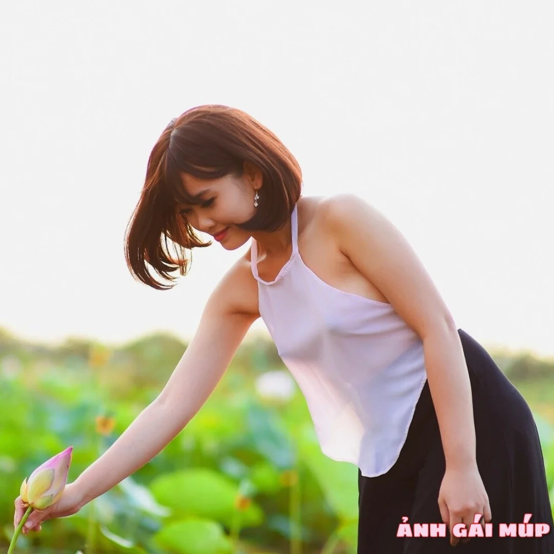 Ảnh gái mặc áo yếm và sự lựa chọn họa tiết phù hợp