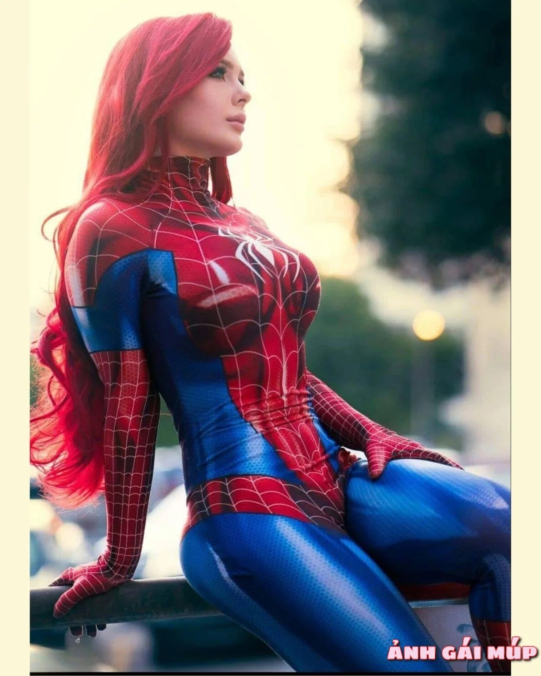 Chọn địa điểm chụp ảnh cosplay Người Nhện