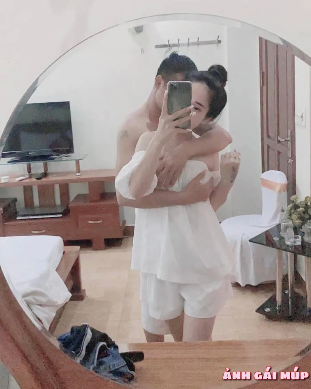 Đối tác của gái ngành