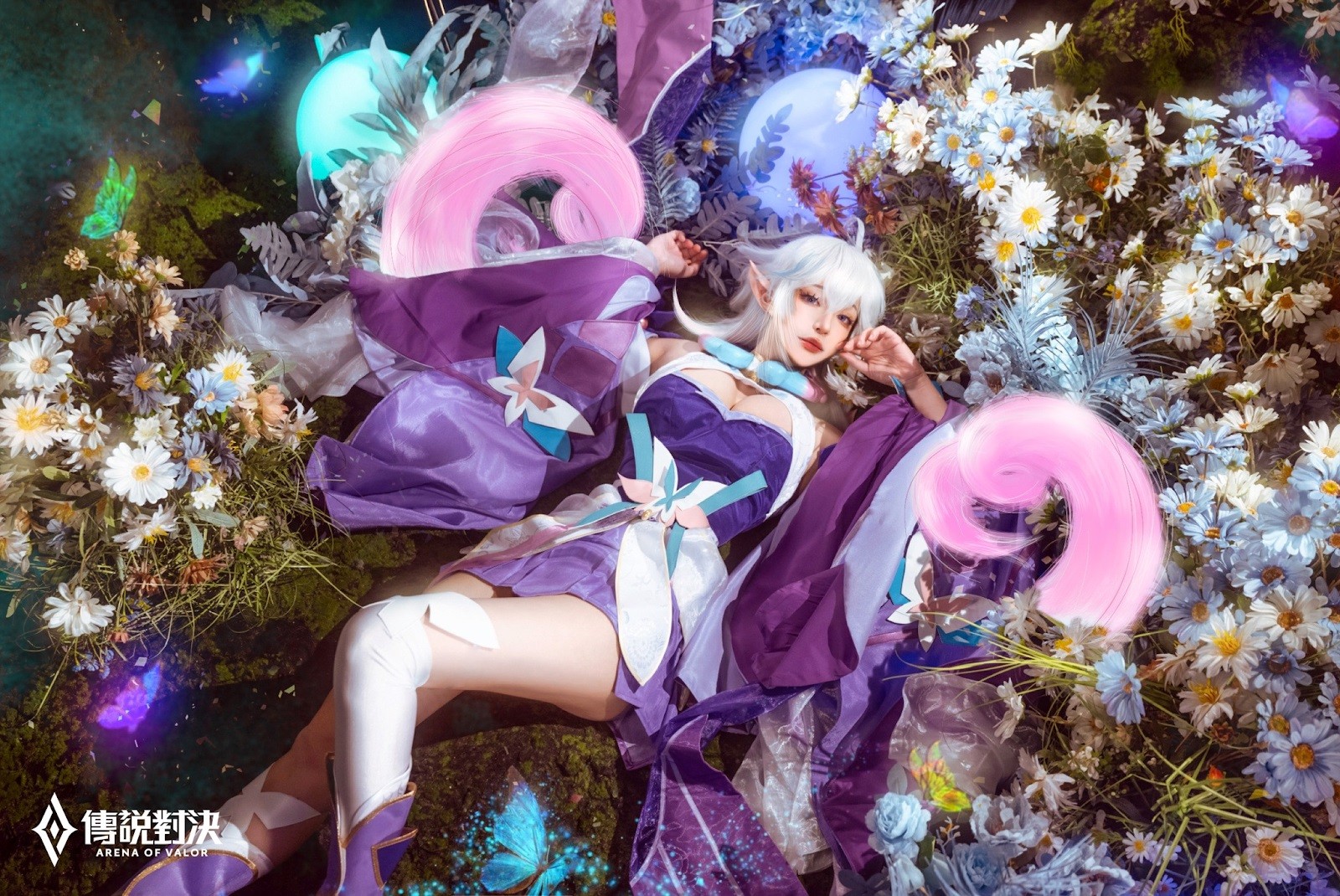 Nữ cosplayer sở hữu ánh mắt thu hút mọi ánh nhìn của các game thủ