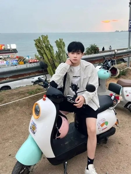 Trai đẹp Trung Quốc có nụ cười đẹp